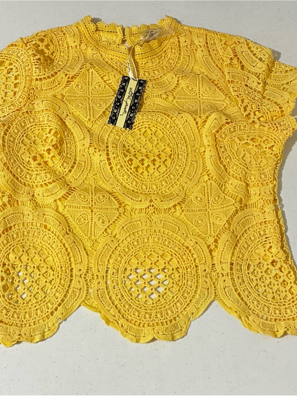 Ultra Pink Yellow Crochet Lace Short Sleeve Top